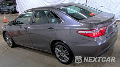 2017 Toyota Camry SE - zdjęcie 6 z 37 - miniatura