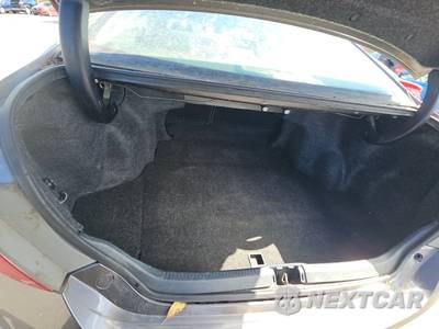 2016 Toyota Camry SE - zdjęcie 16 z 39 - miniatura