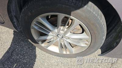 2016 Toyota Camry SE - zdjęcie 34 z 39 - miniatura