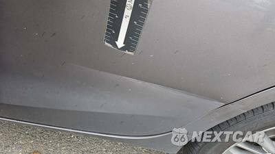 2017 Toyota Camry SE - zdjęcie 31 z 37 - miniatura