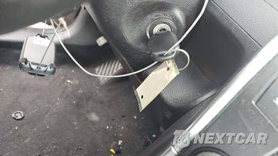 2017 Toyota Camry SE - zdjęcie 20 z 37 - miniatura