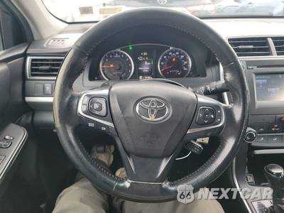 2017 Toyota Camry SE - zdjęcie 10 z 37 - miniatura