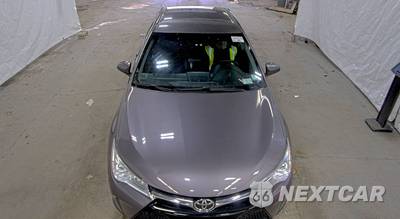 2016 Toyota Camry SE - zdjęcie 2 z 39 - miniatura