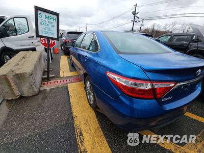 2017 Toyota Camry SE - zdjęcie 6 z 45 - miniatura