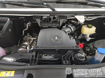 2025 Mercedes-Benz Sprinter 4500 Cargo Van DRW 170.0" WB - zdjęcie 15 z 17 - miniatura