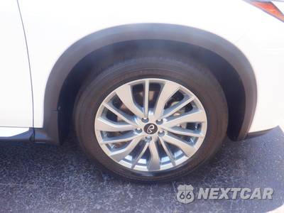 2023 INFINITI LUXE - zdjęcie 16 z 23 - miniatura