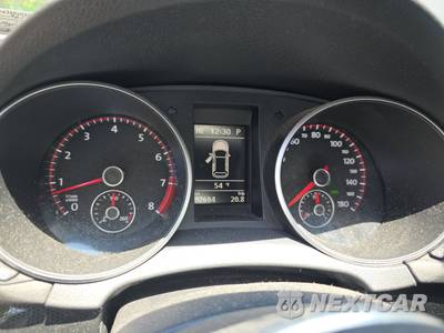 2013 Volkswagen GTI Wolfsburg Edition - zdjęcie 12 z 34 - miniatura