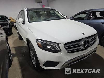2017 Mercedes-Benz GLC 300 4MATIC - zdjęcie 3 z 24 - miniatura