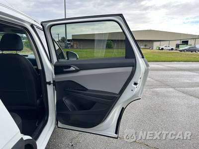 2023 Volkswagen Taos SE - zdjęcie 17 z 27 - miniatura