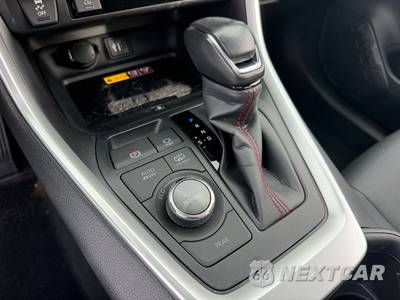 2023 Toyota RAV4 Prime XSE - zdjęcie 31 z 66 - miniatura