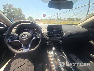 2025 Nissan Altima SR - zdjęcie 11 z 30 - miniatura