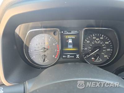 2017 Nissan TITAN SV Crew Cab Short Bed - zdjęcie 12 z 26 - miniatura