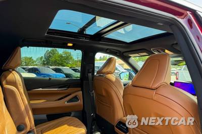 2025 INFINITI Autograph AWD 4dr SUV - zdjęcie 17 z 46 - miniatura