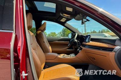 2025 INFINITI Autograph AWD 4dr SUV - zdjęcie 12 z 46 - miniatura