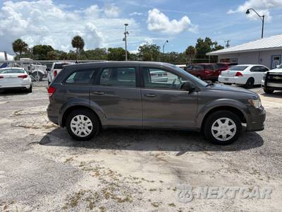 2015 Dodge Journey American Value Pkg - zdjęcie 3 z 11 - miniatura