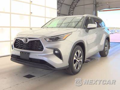 2023 Toyota Highlander XLE - zdjęcie 1 z 45 - miniatura