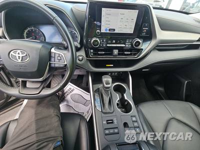 2023 Toyota Highlander XLE - zdjęcie 11 z 45 - miniatura