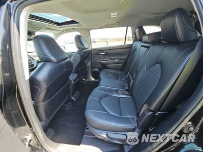 2021 Toyota Highlander XLE - zdjęcie 13 z 49 - miniatura