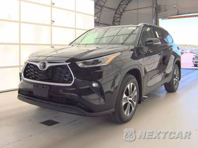 2021 Toyota Highlander XLE - zdjęcie 1 z 49 - miniatura