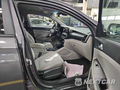 2021 Hyundai Tucson SEL - zdjęcie 8 z 42 - miniatura