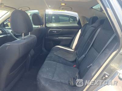 2018 Nissan Altima 2.5 SV - zdjęcie 13 z 33 - miniatura