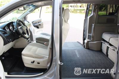 2016 Dodge Grand Caravan SXT 121.2" WB - zdjęcie 29 z 48 - miniatura