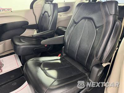 2019 Chrysler Pacifica Touring L 121.6" WB - zdjęcie 36 z 46 - miniatura