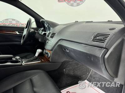 2010 Mercedes-Benz C 300 - zdjęcie 12 z 45 - miniatura