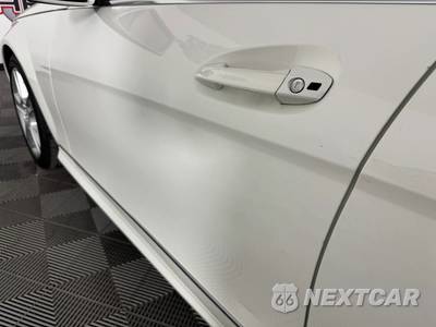 2010 Mercedes-Benz C 300 - zdjęcie 24 z 45 - miniatura