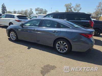 2019 Toyota Avalon Hybrid XLE - zdjęcie 6 z 46 - miniatura