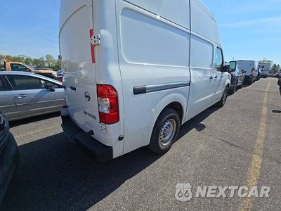2019 Nissan NV3500 HD Cargo S High Roof 146.1" WB - zdjęcie 4 z 28 - miniatura