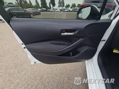 2020 Toyota Corolla Hybrid LE Sedan - zdjęcie 9 z 54 - miniatura