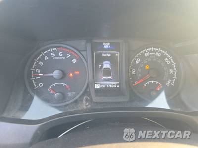 2022 Toyota Tacoma SR Extended Cab Long Bed w/Rear Doors - zdjęcie 12 z 46 - miniatura