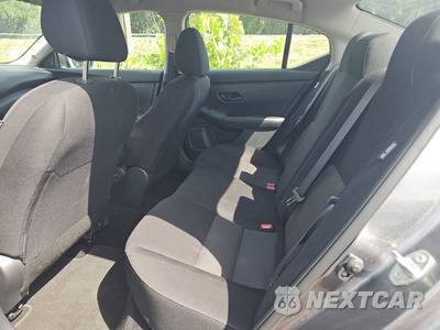 2025 Nissan Sentra SV - zdjęcie 13 z 17 - miniatura