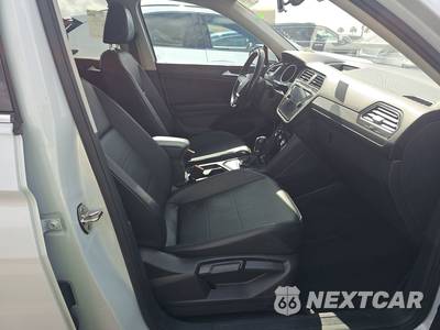 2019 Volkswagen Tiguan SE - zdjęcie 8 z 21 - miniatura