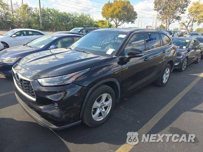 2022 Toyota Highlander LE - zdjęcie 1 z 22 - miniatura