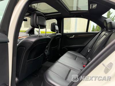 2012 Mercedes-Benz C 300 4MATIC Sedan - zdjęcie 15 z 38 - miniatura