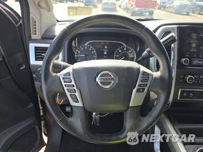 2021 Nissan TITAN SV Crew Cab Short Bed - zdjęcie 10 z 38 - miniatura