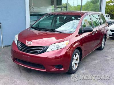 2015 Toyota Sienna L 7-Passenger 119.3" WB - zdjęcie 3 z 39 - miniatura