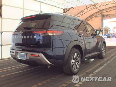 2025 Nissan Pathfinder SL - zdjęcie 4 z 24 - miniatura