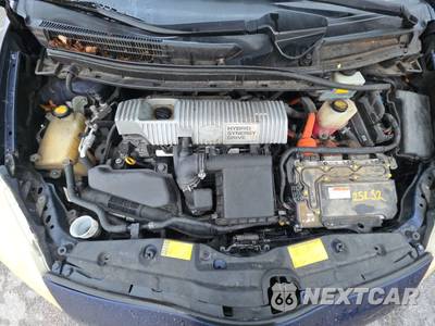 2013 Toyota Prius Two - zdjęcie 16 z 17 - miniatura