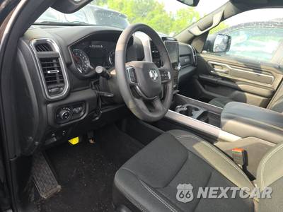 2025 Ram 1500 Big Horn Crew Cab Short Bed - zdjęcie 11 z 25 - miniatura