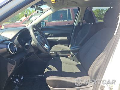 2023 Nissan Kicks SV - zdjęcie 7 z 27 - miniatura
