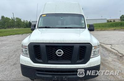 2019 Nissan NV2500 HD Cargo SV High Roof 146.1" WB - zdjęcie 2 z 24 - miniatura