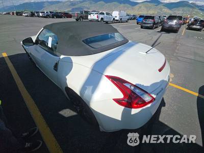 2019 Nissan 370Z Roadster Touring Convertible - zdjęcie 6 z 27 - miniatura