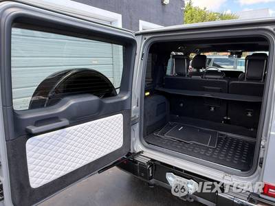 2021 Mercedes-Benz G 550 4MATIC - zdjęcie 25 z 53 - miniatura