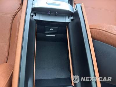 2025 Mercedes-Benz C 300 4MATIC - zdjęcie 19 z 40 - miniatura