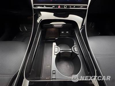 2025 Mercedes-Benz C 300 4MATIC - zdjęcie 14 z 38 - miniatura