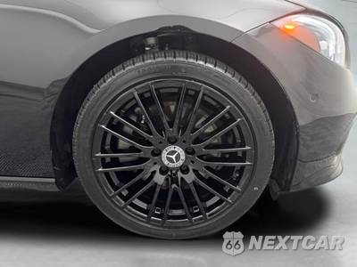 2025 Mercedes-Benz C 300 4MATIC - zdjęcie 38 z 38 - miniatura