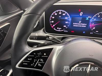 2025 Mercedes-Benz C 300 4MATIC - zdjęcie 11 z 38 - miniatura